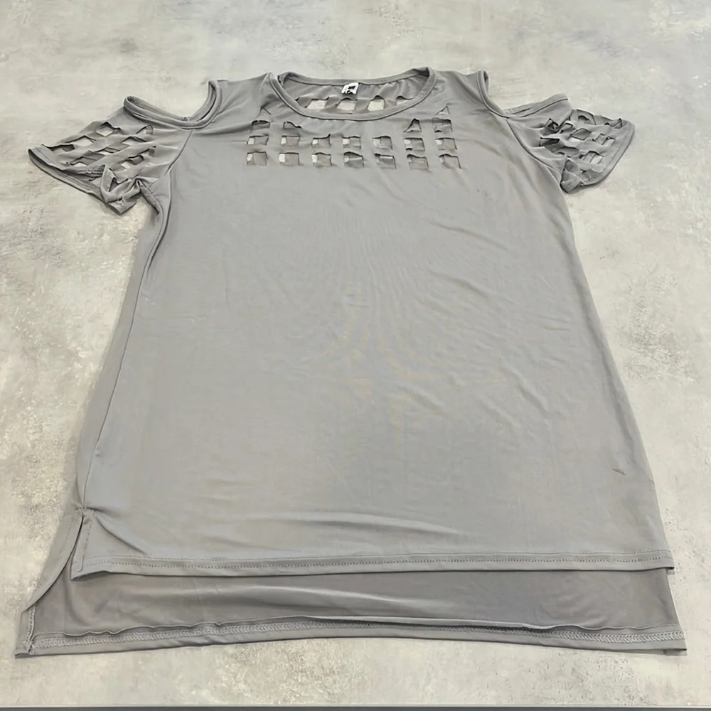 Top - Picture 3 of 7